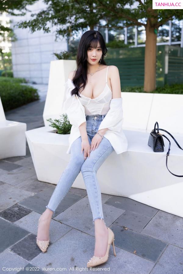 杨晨晨 sugar小甜心CC [XiuRen]高清写真图 2022.09.20 No.5614 杨晨晨Yome第18张图片